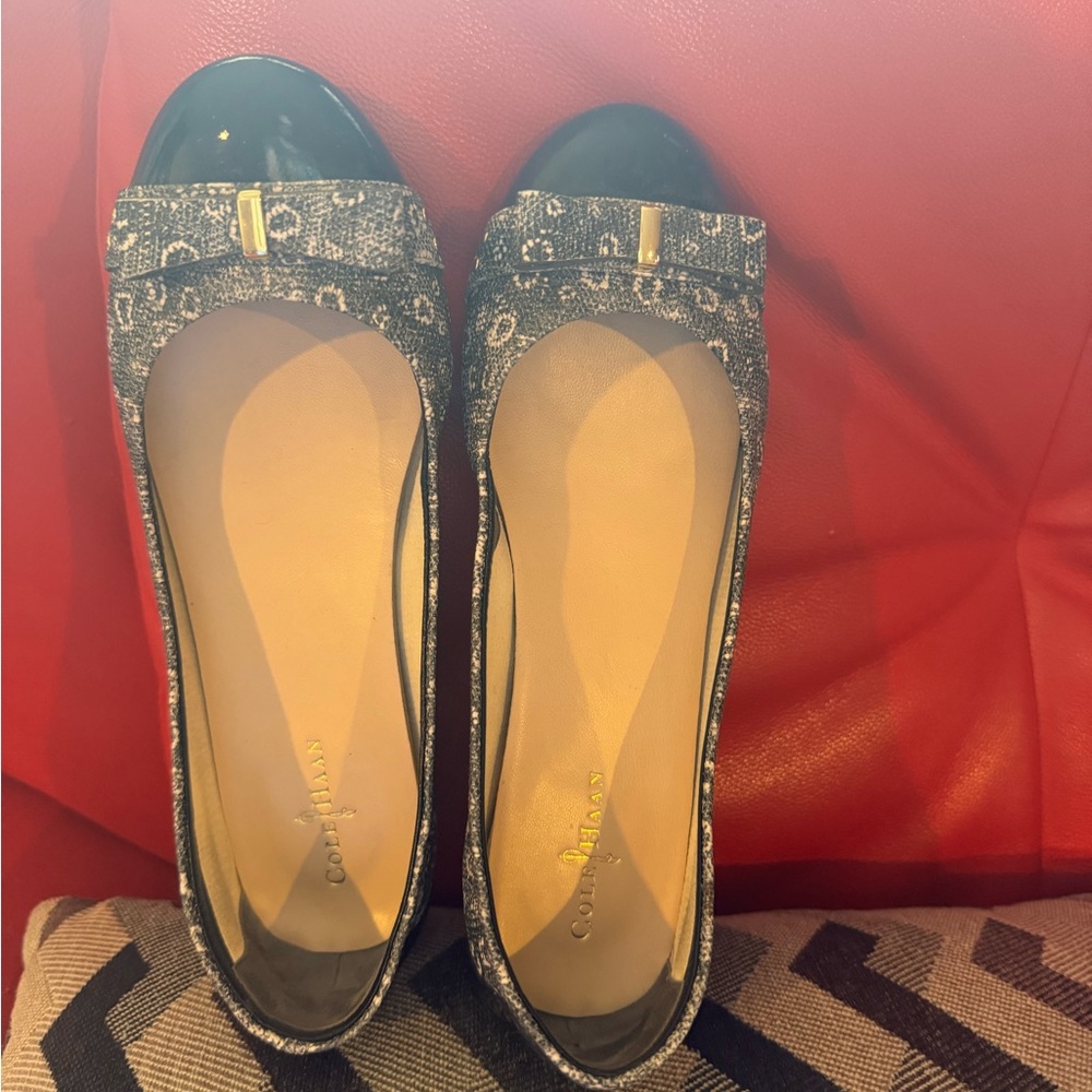 Cole Haan Black and Gray Loafers with Classic Design